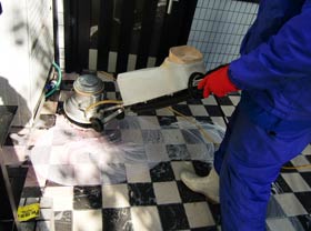 genkan-tile-cleaning-siminuki3.jpg