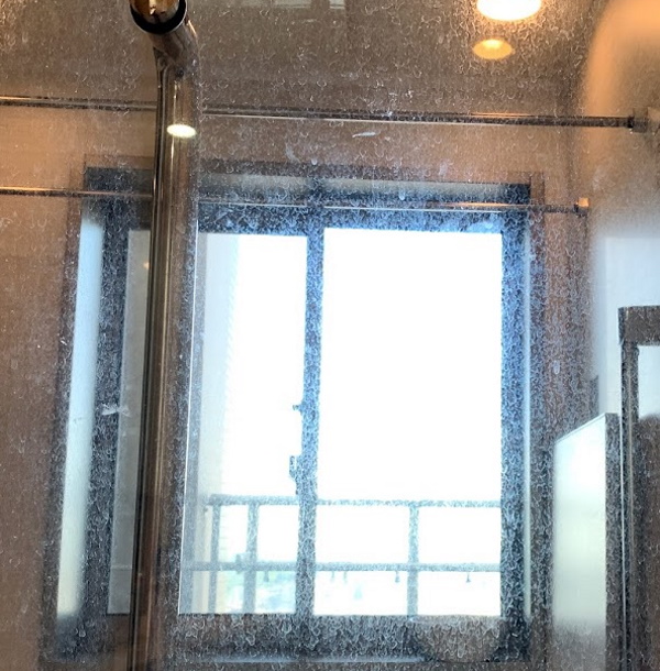 mansion_bathroom-glassdoor-kumoriyogorewokuriani0zoom.jpg