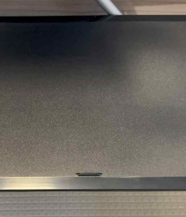 unitbath-black-counter-siroiyogore_jokyo1zoom.jpg