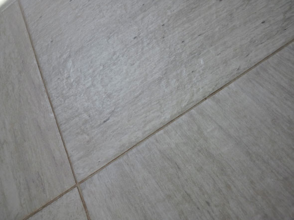 nonslip-ceramic-tile0jpg.jpg