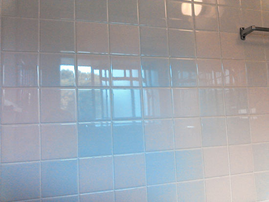 tile-kabe-bath-kumori1.jpg